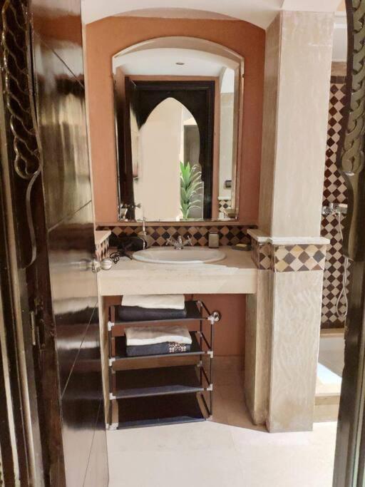 Appartement Gueliz マラケシュ エクステリア 写真